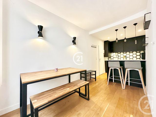 Appartement T2 à vendre - 2 pièces - 41.0 m2 - PARIS - 75018 - ILE-DE-FRANCE - Century 21 Sorim