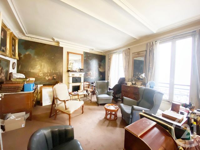  - PARIS - 