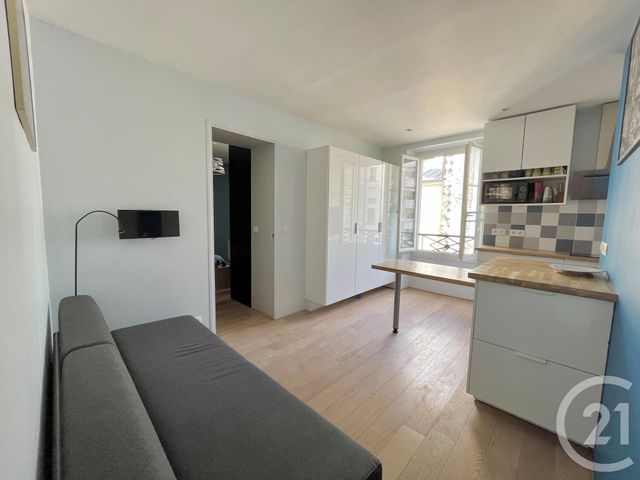 Appartement F2 à vendre - 2 pièces - 32.0 m2 - PARIS - 75018 - ILE-DE-FRANCE - Century 21 Sorim