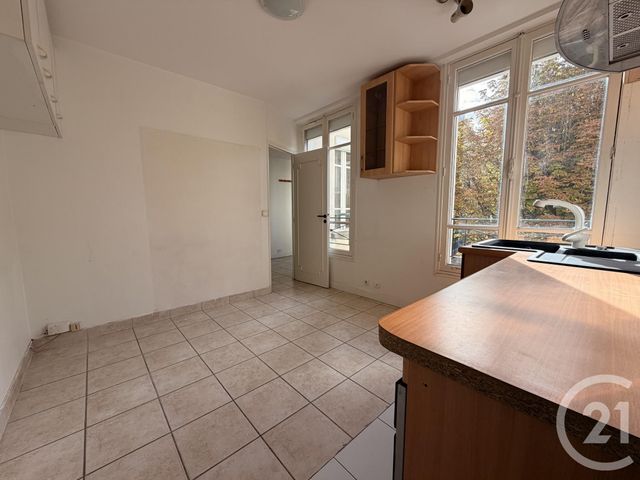 Appartement F2 à vendre - 2 pièces - 24.5 m2 - PARIS - 75018 - ILE-DE-FRANCE - Century 21 Sorim