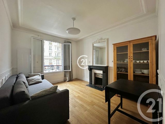 Appartement F2 à vendre - 2 pièces - 35.3 m2 - PARIS - 75018 - ILE-DE-FRANCE - Century 21 Sorim