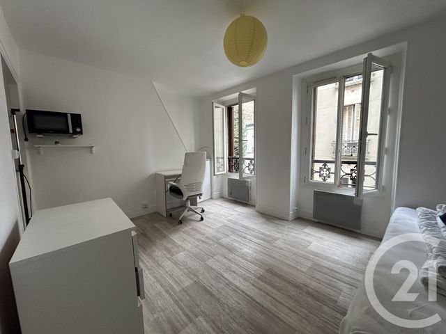 Appartement Studio à louer PARIS
