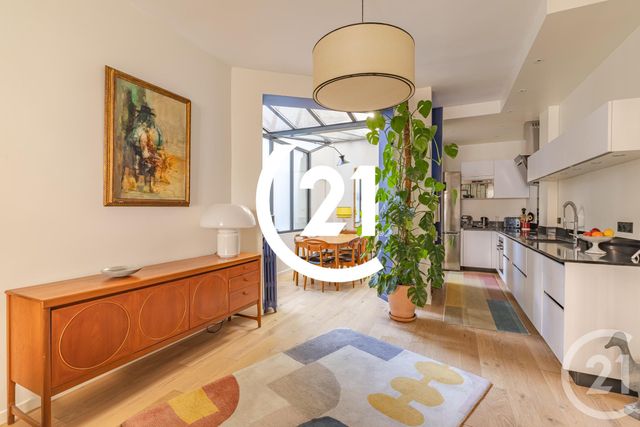 Appartement F5 à vendre - 5 pièces - 95.0 m2 - PARIS - 75018 - ILE-DE-FRANCE - Century 21 Sorim