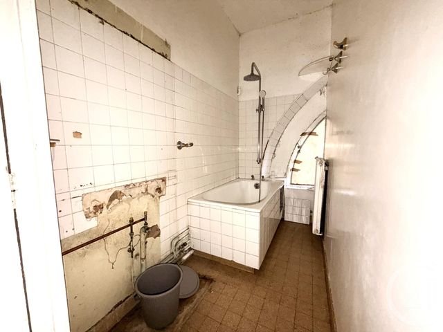 Appartement F3 à vendre - 3 pièces - 76.0 m2 - PARIS - 75018 - ILE-DE-FRANCE - Century 21 Sorim