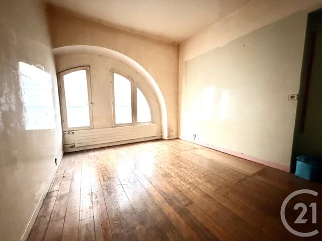Appartement F3 à vendre - 3 pièces - 76.0 m2 - PARIS - 75018 - ILE-DE-FRANCE - Century 21 Sorim