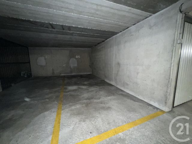 parking à vendre - 12.13 m2 - PARIS - 75018 - ILE-DE-FRANCE - Century 21 Sorim