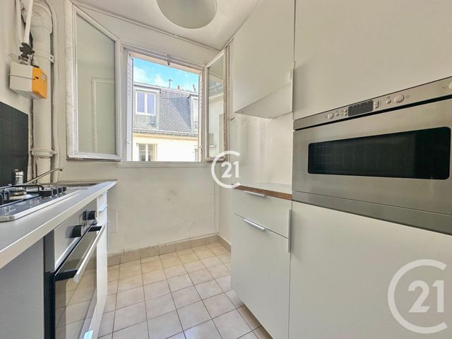 Appartement F2 à vendre - 2 pièces - 35.06 m2 - PARIS - 75018 - ILE-DE-FRANCE - Century 21 Sorim
