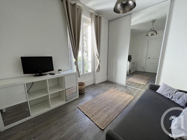 Appartement F1 à louer PARIS