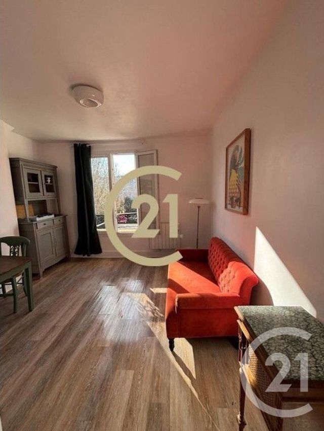 Appartement F2 à vendre - 2 pièces - 25.0 m2 - PARIS - 75018 - ILE-DE-FRANCE - Century 21 Sorim