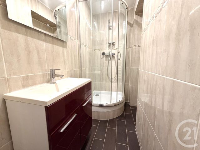 Appartement F2 à vendre - 2 pièces - 37.0 m2 - PARIS - 75018 - ILE-DE-FRANCE - Century 21 Sorim