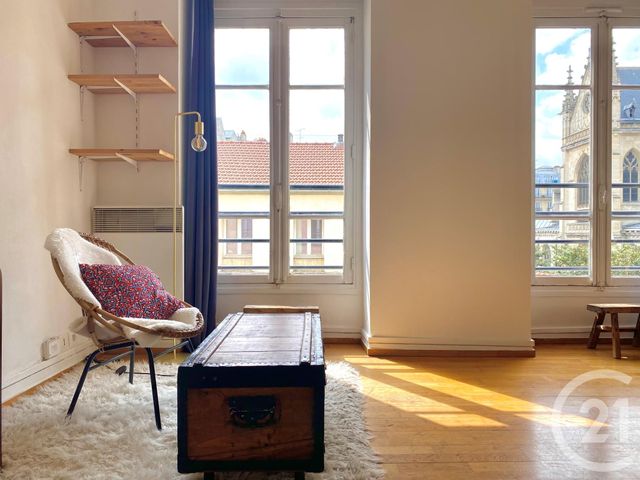 Appartement Studio à louer - 1 pièce - 23.0 m2 - PARIS - 75018 - ILE-DE-FRANCE - Century 21 Sorim