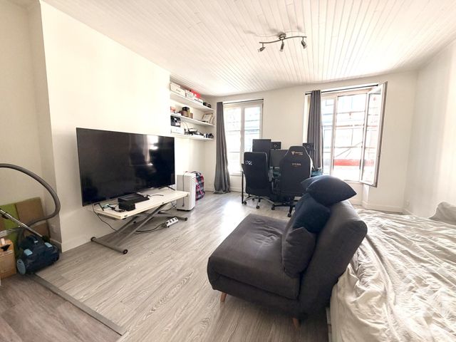 Appartement Studio à vendre PARIS