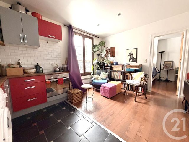 Appartement F2 à vendre - 2 pièces - 32.0 m2 - PARIS - 75018 - ILE-DE-FRANCE - Century 21 Sorim