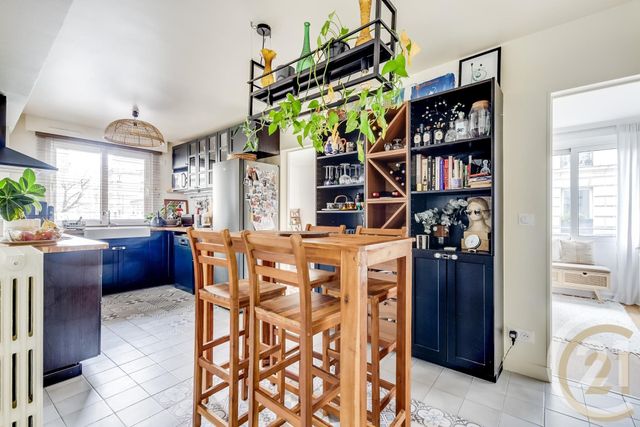 Appartement F3 à vendre - 3 pièces - 83.23 m2 - PARIS - 75018 - ILE-DE-FRANCE - Century 21 Sorim