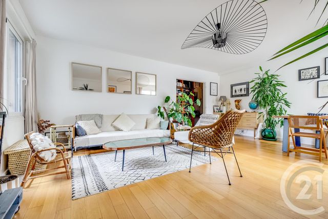 Appartement F3 à vendre - 3 pièces - 83.23 m2 - PARIS - 75018 - ILE-DE-FRANCE - Century 21 Sorim