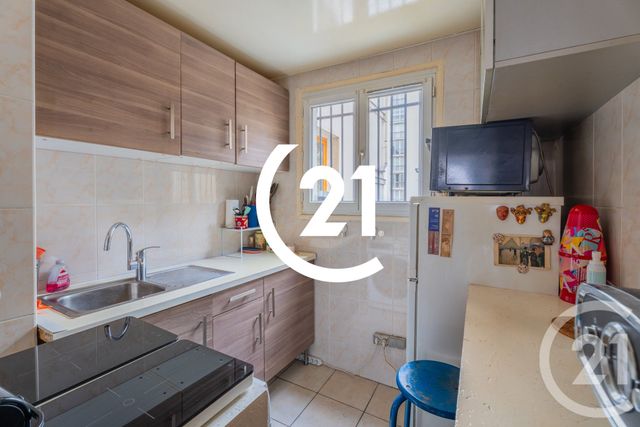 Appartement F3 à vendre - 3 pièces - 53.0 m2 - PARIS - 75018 - ILE-DE-FRANCE - Century 21 Sorim