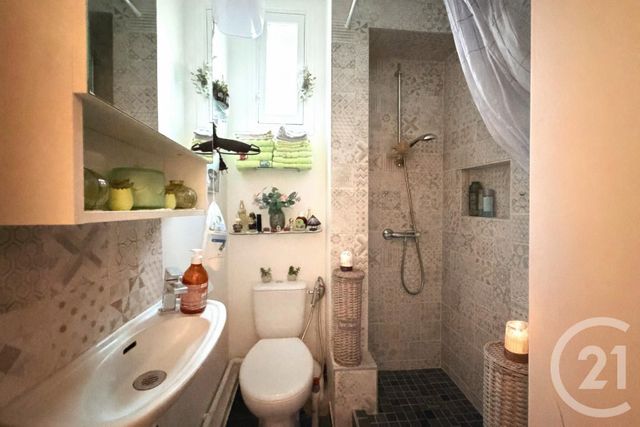 Appartement F2 à vendre - 2 pièces - 26.5 m2 - ST OUEN - 93 - ILE-DE-FRANCE - Century 21 Sorim