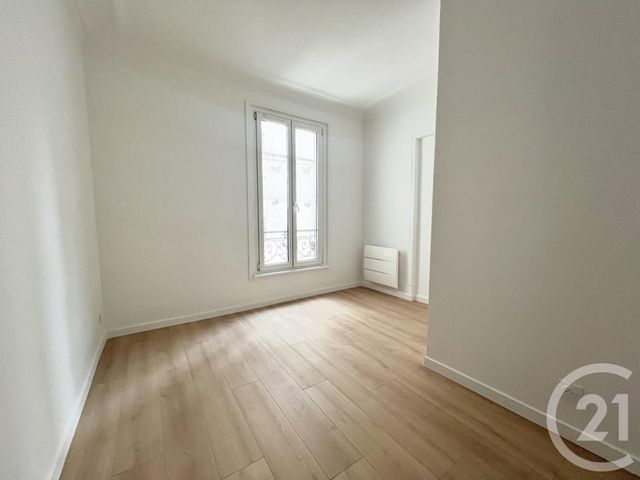 Appartement F2 à louer - 2 pièces - 34.0 m2 - PARIS - 75018 - ILE-DE-FRANCE - Century 21 Sorim