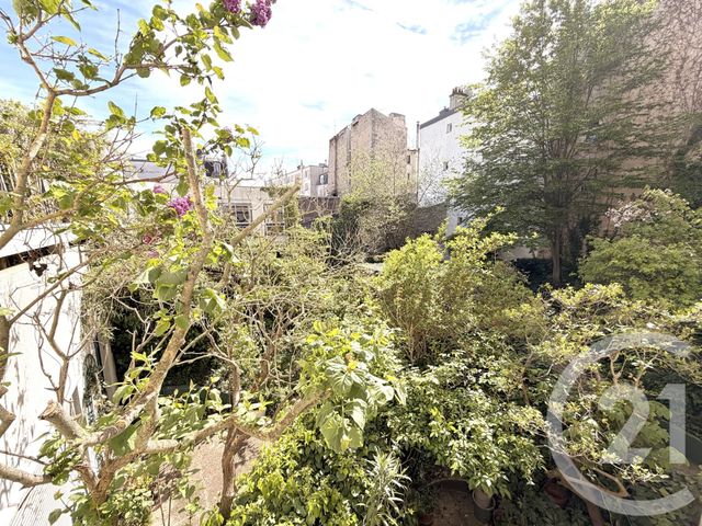 Appartement F2 à vendre - 3 pièces - 54.51 m2 - PARIS - 75018 - ILE-DE-FRANCE - Century 21 Sorim