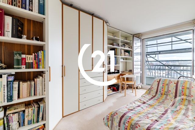 Appartement F5 à vendre - 5 pièces - 95.0 m2 - PARIS - 75018 - ILE-DE-FRANCE - Century 21 Sorim