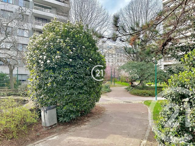 Appartement F5 à vendre - 5 pièces - 95.0 m2 - PARIS - 75018 - ILE-DE-FRANCE - Century 21 Sorim