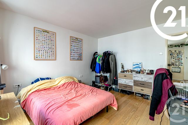 Appartement F3 à vendre - 3 pièces - 61.0 m2 - PARIS - 75018 - ILE-DE-FRANCE - Century 21 Sorim