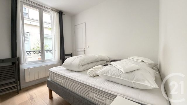 Appartement à louer - 2 pièces - 24.0 m2 - PARIS - 75018 - ILE-DE-FRANCE - Century 21 Sorim