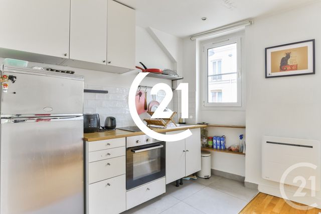 Appartement F2 à vendre - 2 pièces - 31.0 m2 - PARIS - 75018 - ILE-DE-FRANCE - Century 21 Sorim