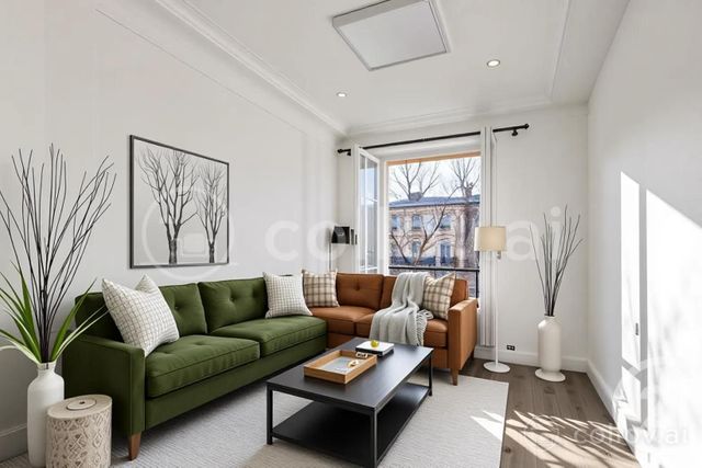 Appartement F4 à vendre - 4 pièces - 59.0 m2 - PARIS - 75018 - ILE-DE-FRANCE - Century 21 Sorim