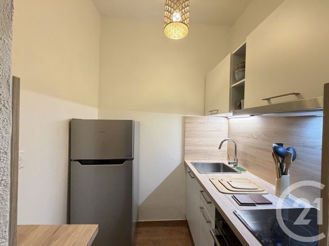 Appartement Studio à louer - 1 pièce - 25.0 m2 - PARIS - 75018 - ILE-DE-FRANCE - Century 21 Sorim