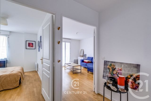 Appartement F2 à vendre - 2 pièces - 40.03 m2 - PARIS - 75018 - ILE-DE-FRANCE - Century 21 Sorim