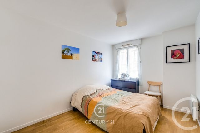 Appartement F2 à vendre - 2 pièces - 40.03 m2 - PARIS - 75018 - ILE-DE-FRANCE - Century 21 Sorim