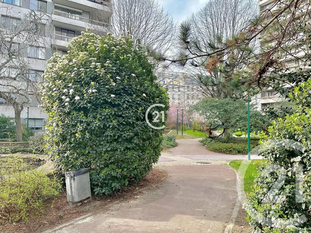 Appartement F5 à vendre - 5 pièces - 95.0 m2 - PARIS - 75018 - ILE-DE-FRANCE - Century 21 Sorim