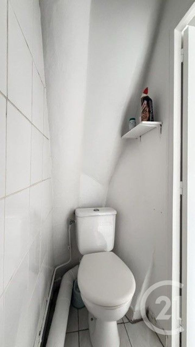 Appartement F2 à louer - 2 pièces - 28.72 m2 - PARIS - 75018 - ILE-DE-FRANCE - Century 21 Sorim