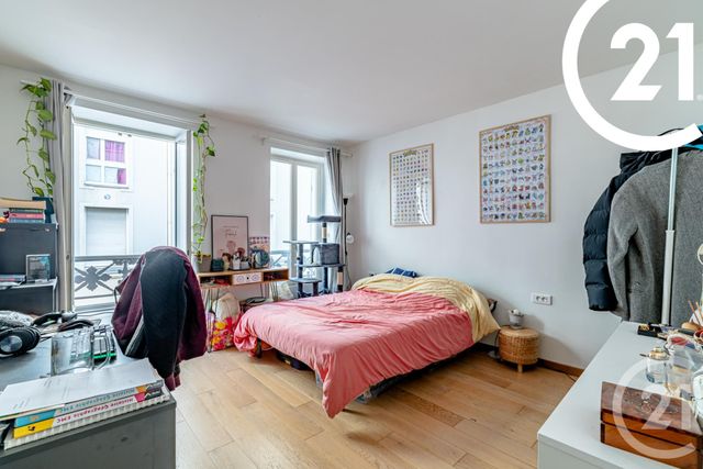 Appartement F3 à vendre - 3 pièces - 61.0 m2 - PARIS - 75018 - ILE-DE-FRANCE - Century 21 Sorim