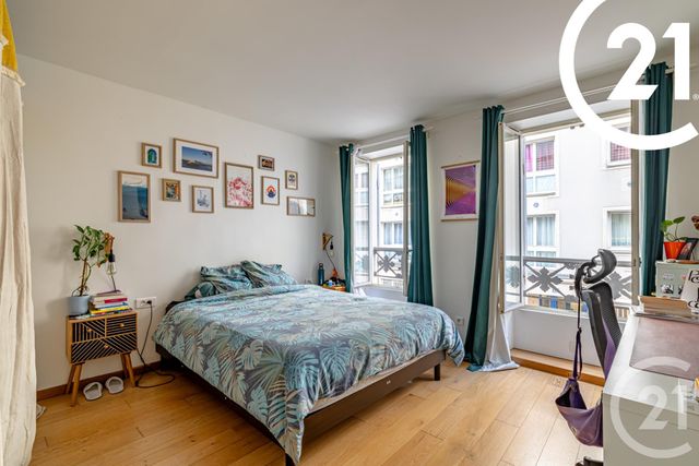 Appartement F3 à vendre - 3 pièces - 61.0 m2 - PARIS - 75018 - ILE-DE-FRANCE - Century 21 Sorim