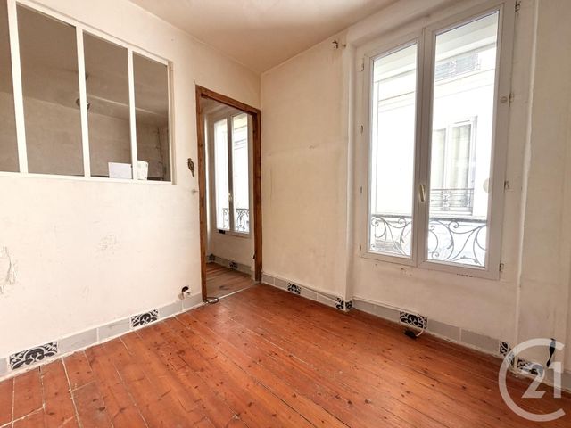 Appartement à vendre - 2 pièces - 22.5 m2 - PARIS - 75018 - ILE-DE-FRANCE - Century 21 Sorim