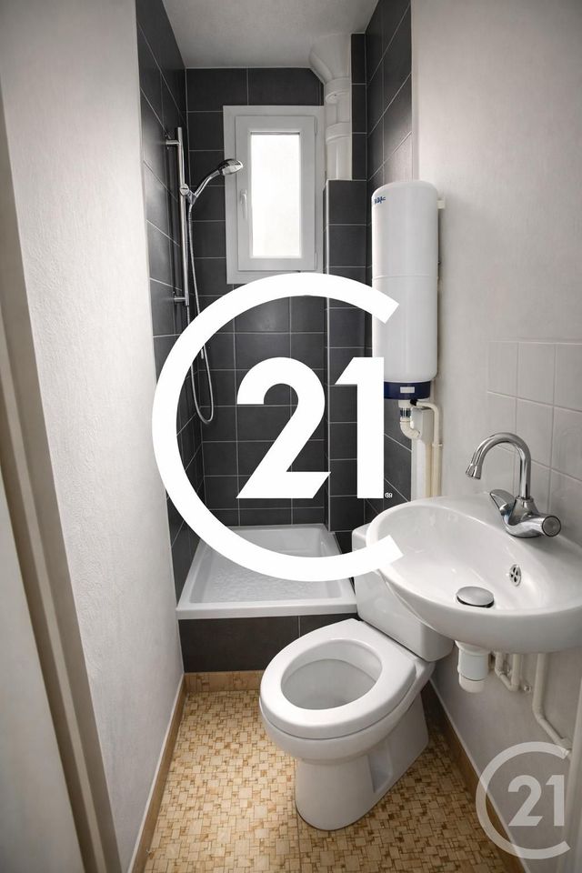 Appartement F2 à vendre - 2 pièces - 36.0 m2 - PARIS - 75018 - ILE-DE-FRANCE - Century 21 Sorim