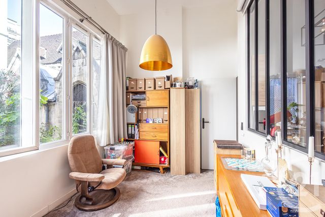 Appartement F5 à vendre - 5 pièces - 121.0 m2 - PARIS - 75018 - ILE-DE-FRANCE - Century 21 Sorim