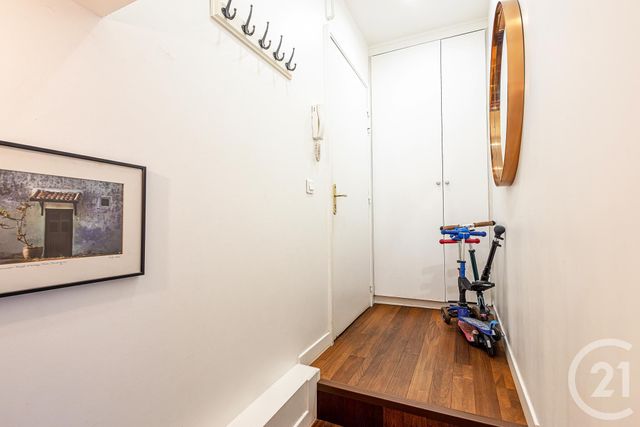 Appartement F5 à vendre - 5 pièces - 121.0 m2 - PARIS - 75018 - ILE-DE-FRANCE - Century 21 Sorim
