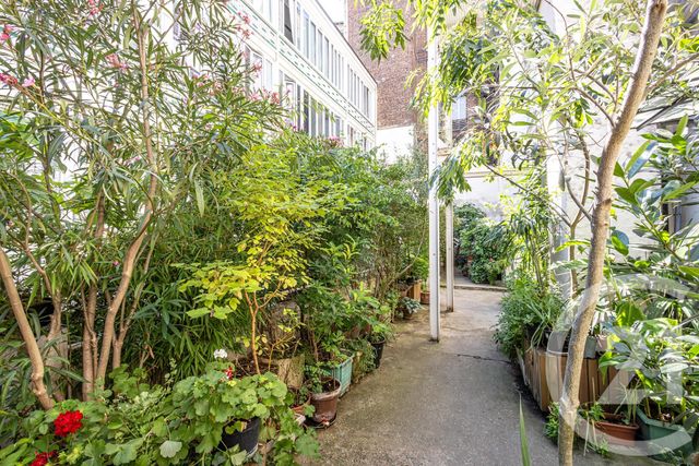 Appartement F5 à vendre - 5 pièces - 121.0 m2 - PARIS - 75018 - ILE-DE-FRANCE - Century 21 Sorim