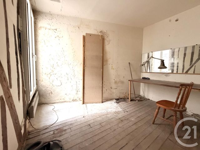 Appartement F2 à vendre - 2 pièces - 22.0 m2 - PARIS - 75018 - ILE-DE-FRANCE - Century 21 Sorim