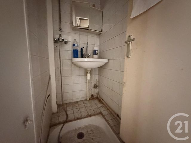 Appartement F2 à vendre - 2 pièces - 22.0 m2 - PARIS - 75018 - ILE-DE-FRANCE - Century 21 Sorim